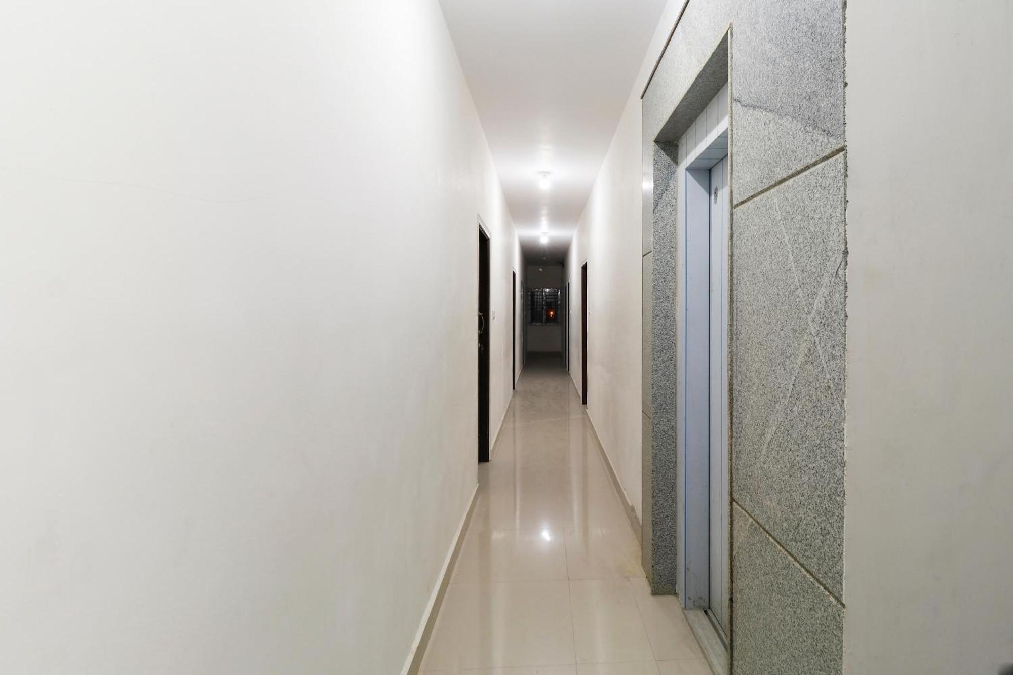 Hotel O Kudlu Gate Mmr Bangalore Exteriör bild