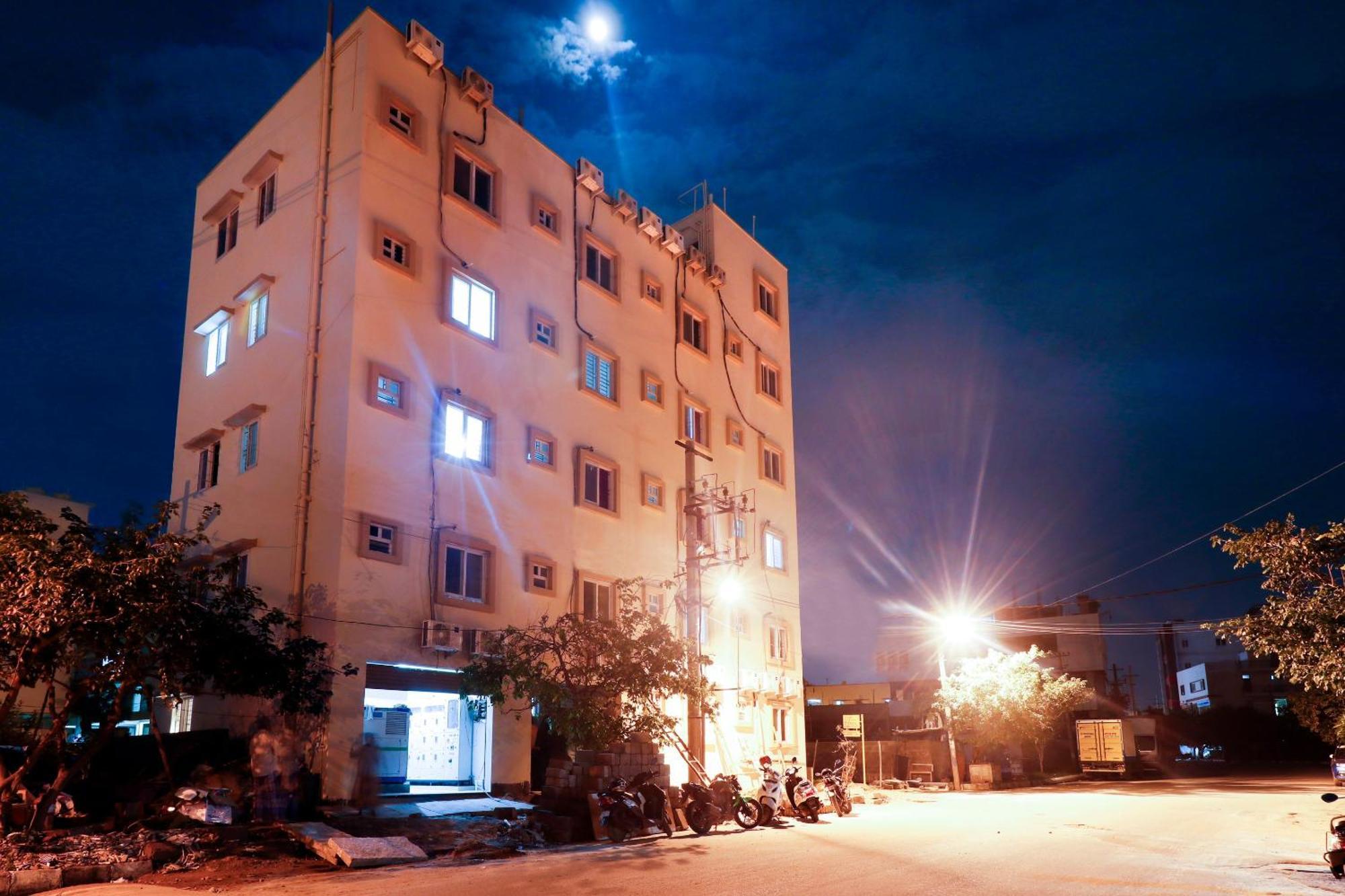 Hotel O Kudlu Gate Mmr Bangalore Exteriör bild